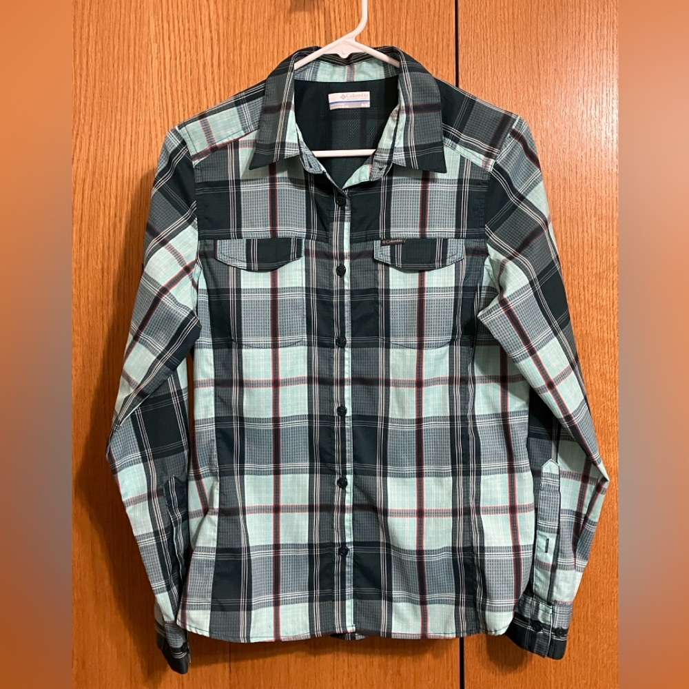 Columbia Silver Ridge Lite Omni-Shade Women’s Green Plaid Shirt Size Medium
